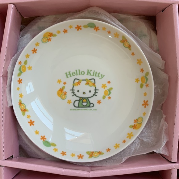 Hello Kitty 5 pieces ceramic plates set - Picture 3 of 7